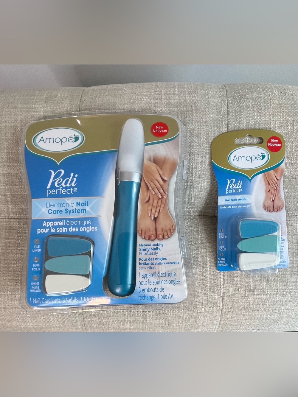 Pedi perfect
Electronic Nail Care System and set of Nail Care Heads NWT